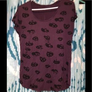 empyre deep plum skull scoop neck top size large